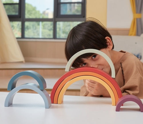 קשת בענן 8 חלקים למשחקי התאמה ובנייה מעץ