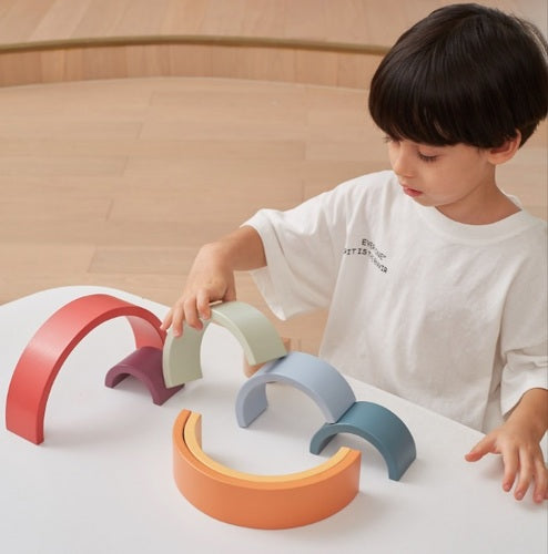 קשת בענן 8 חלקים למשחקי התאמה ובנייה מעץ