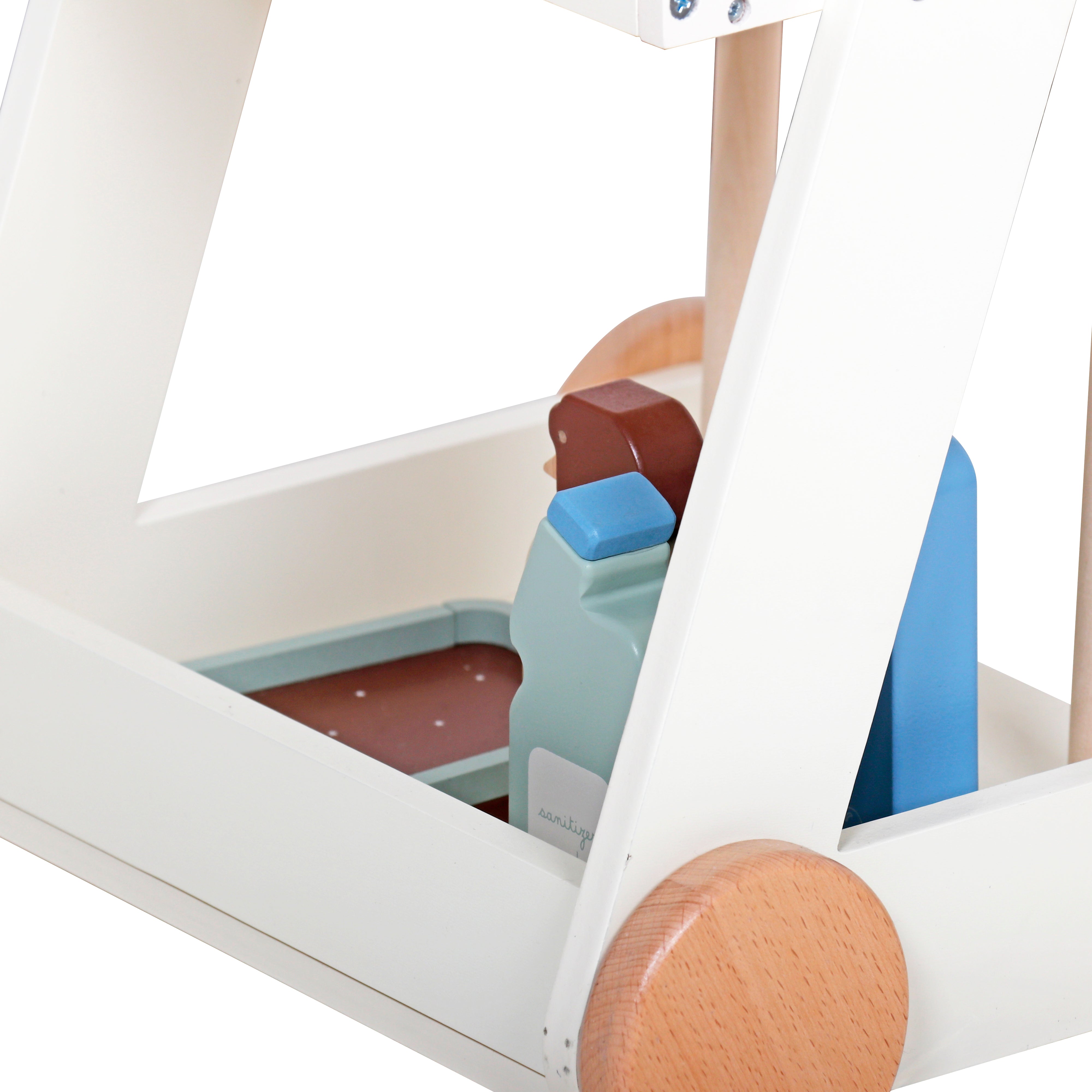 עגלת ניקיון כולל 10 אביזרים מעץ