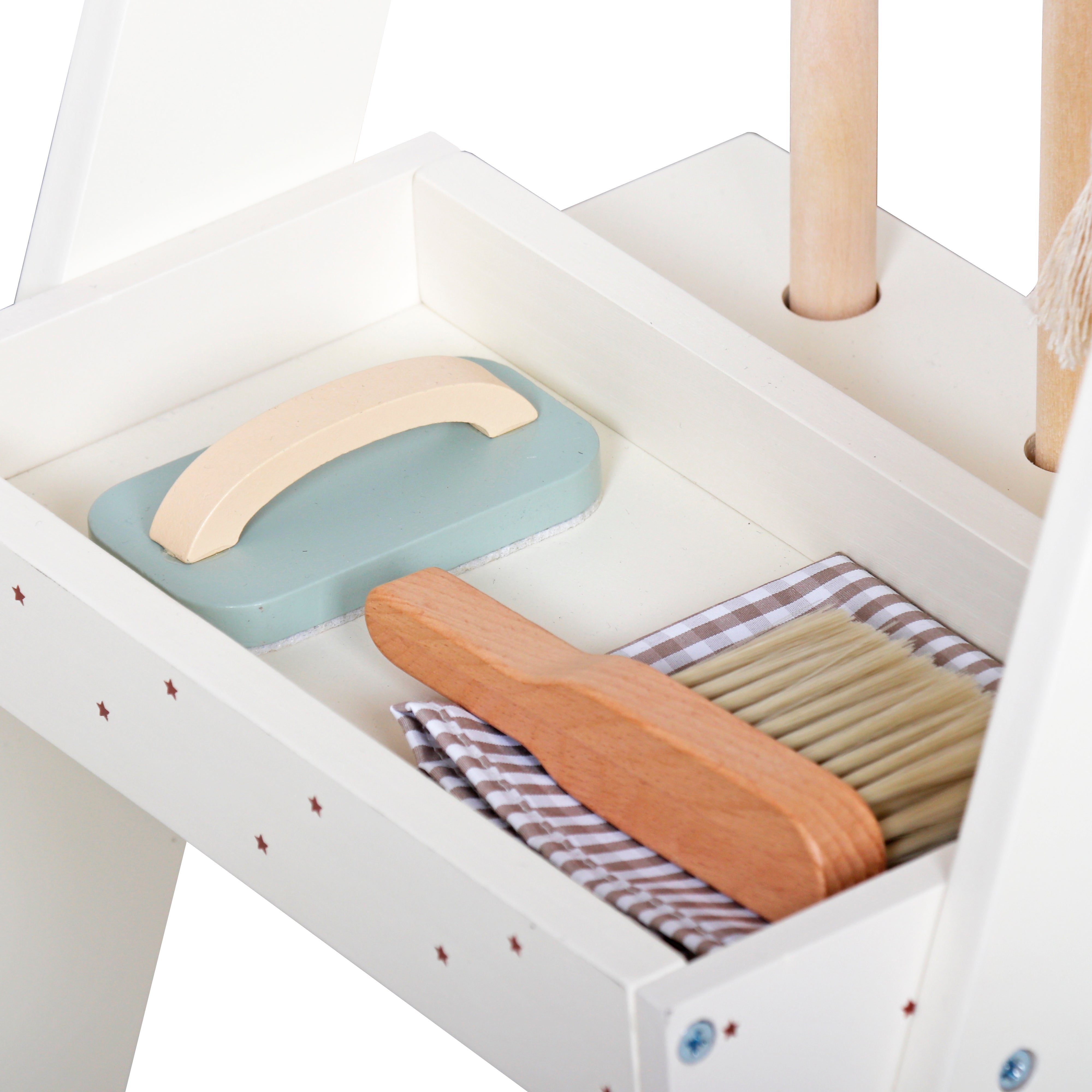 עגלת ניקיון כולל 10 אביזרים מעץ